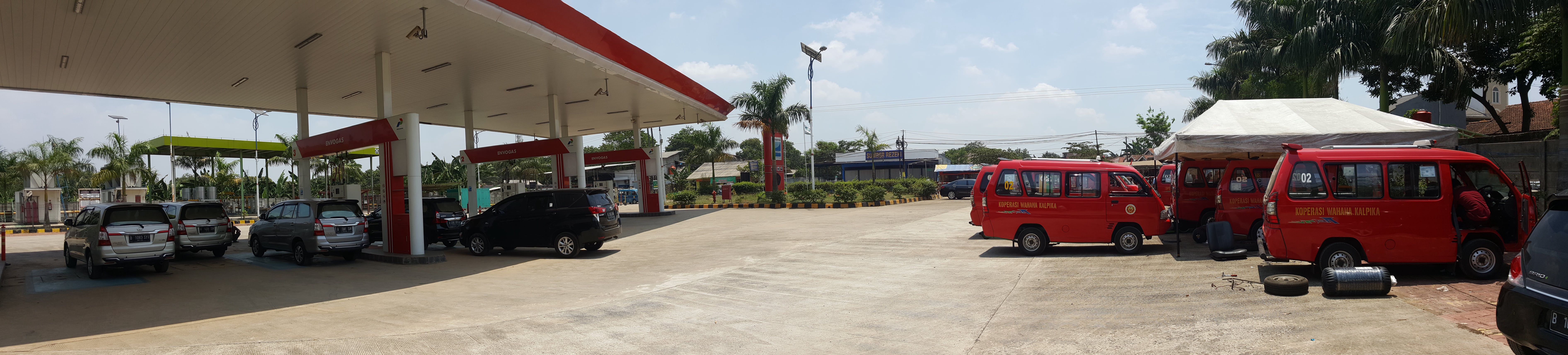 In 2017, Tiger Automotive Mechanics are converting 1,500 engine to use CNG in Indonesia 17