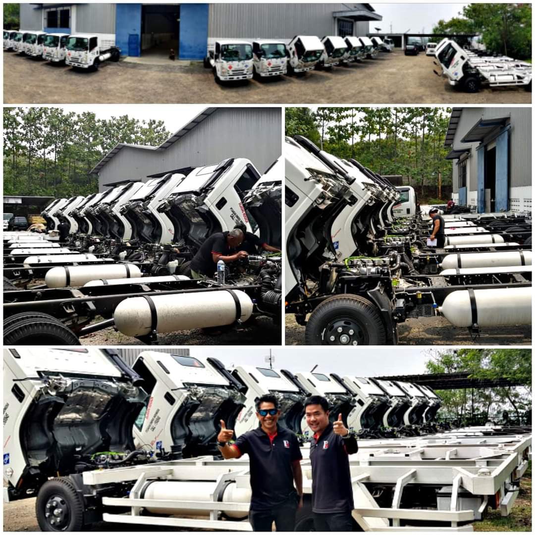 Tanadaj (CEO of Tiger Automotive) and Robbi (CEO of Raja Rafa Samudra and RRS Group)